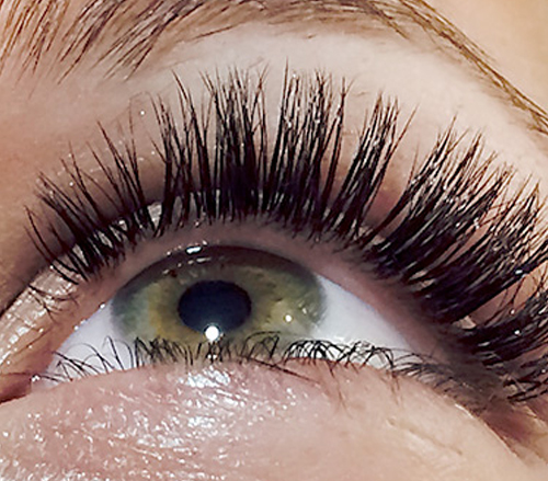 Wimpernverlängerung mit Xtremelashes Natürliche Wimpernverlängerung