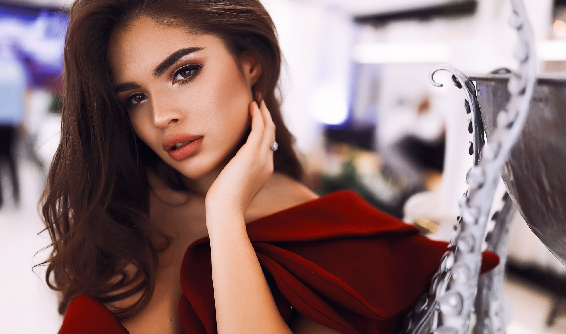 gestylte Augenbrauen